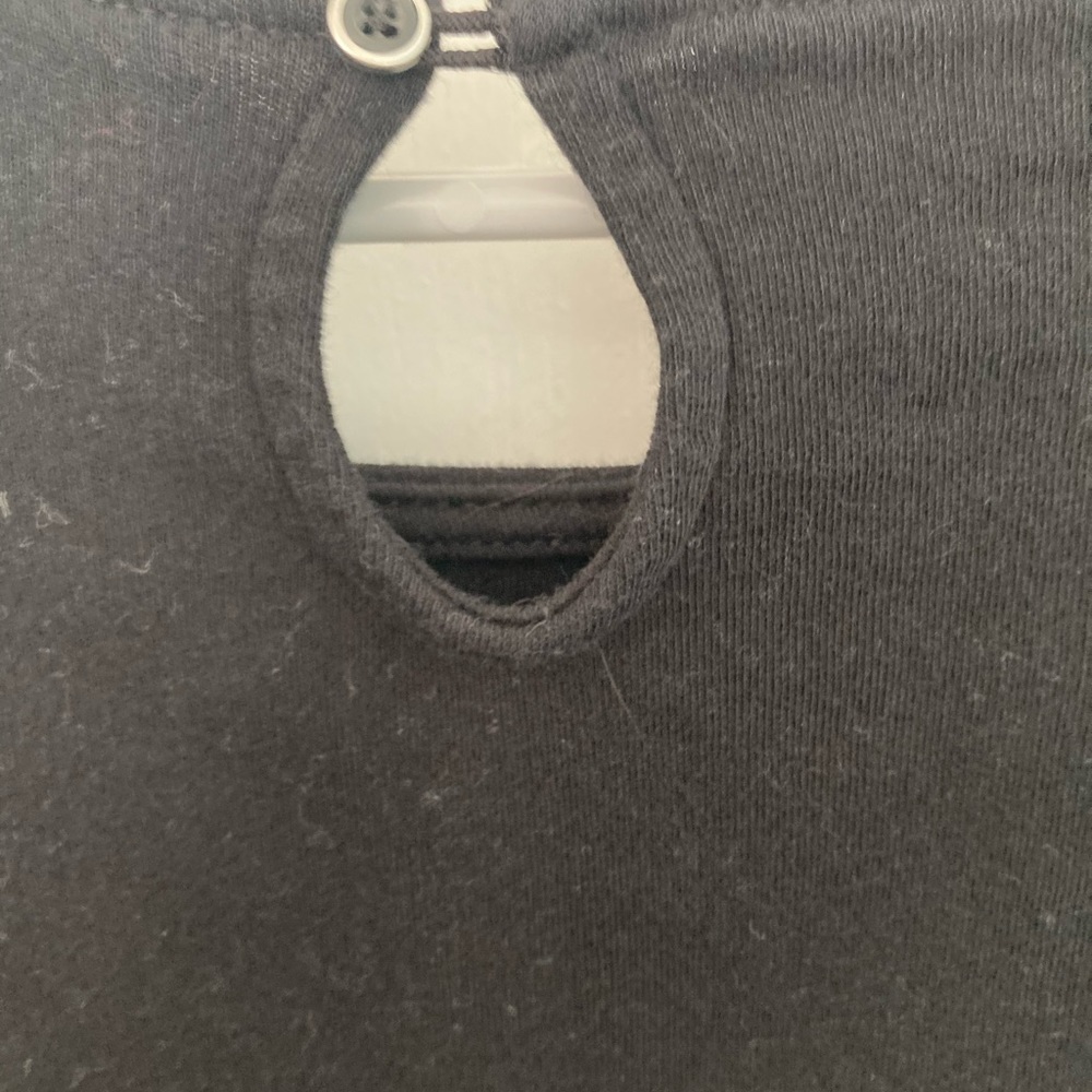Talbots black top - Picture 4 of 4